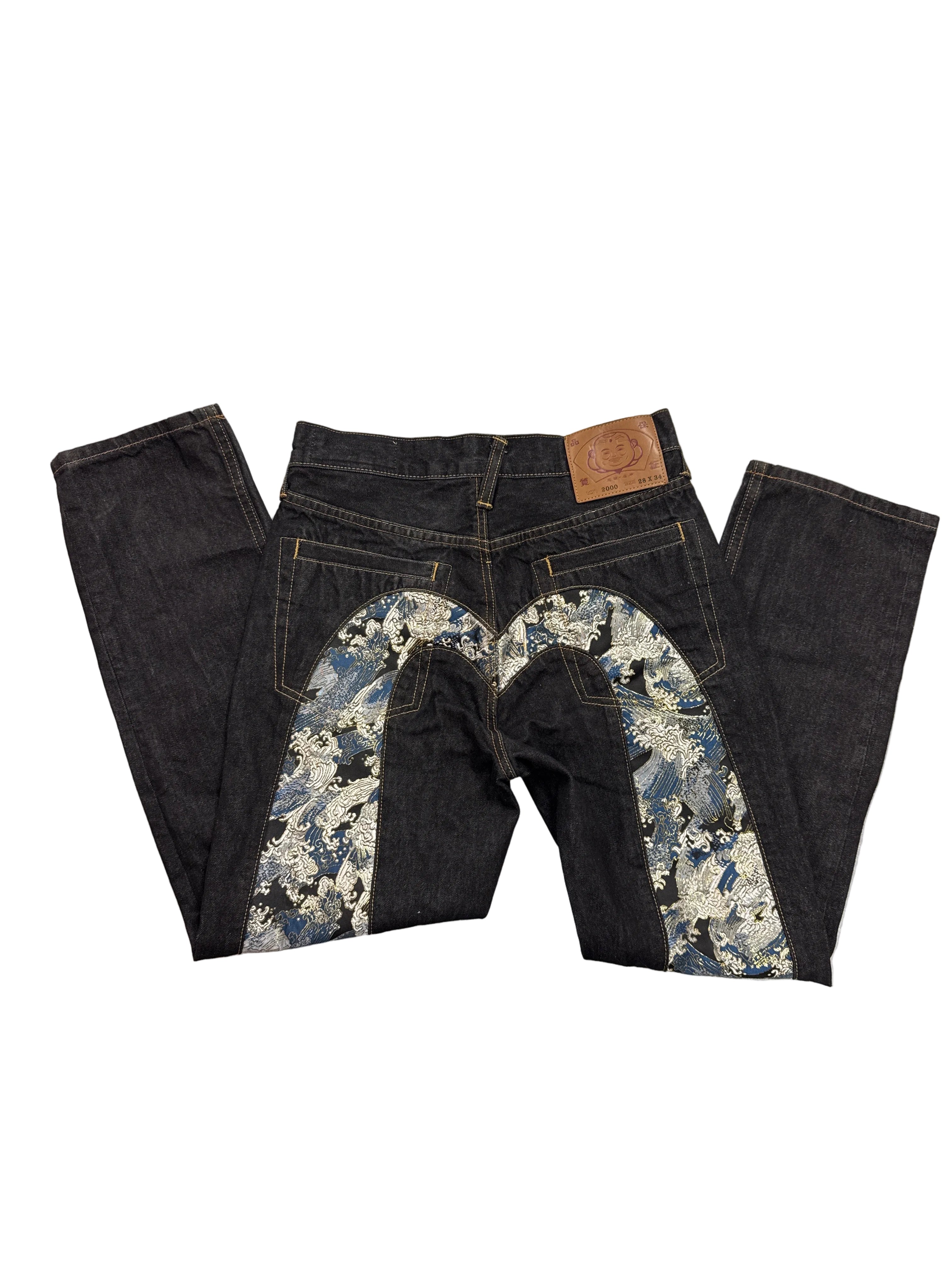 MEN EVISU DENIM JEANS (SIZE 28)