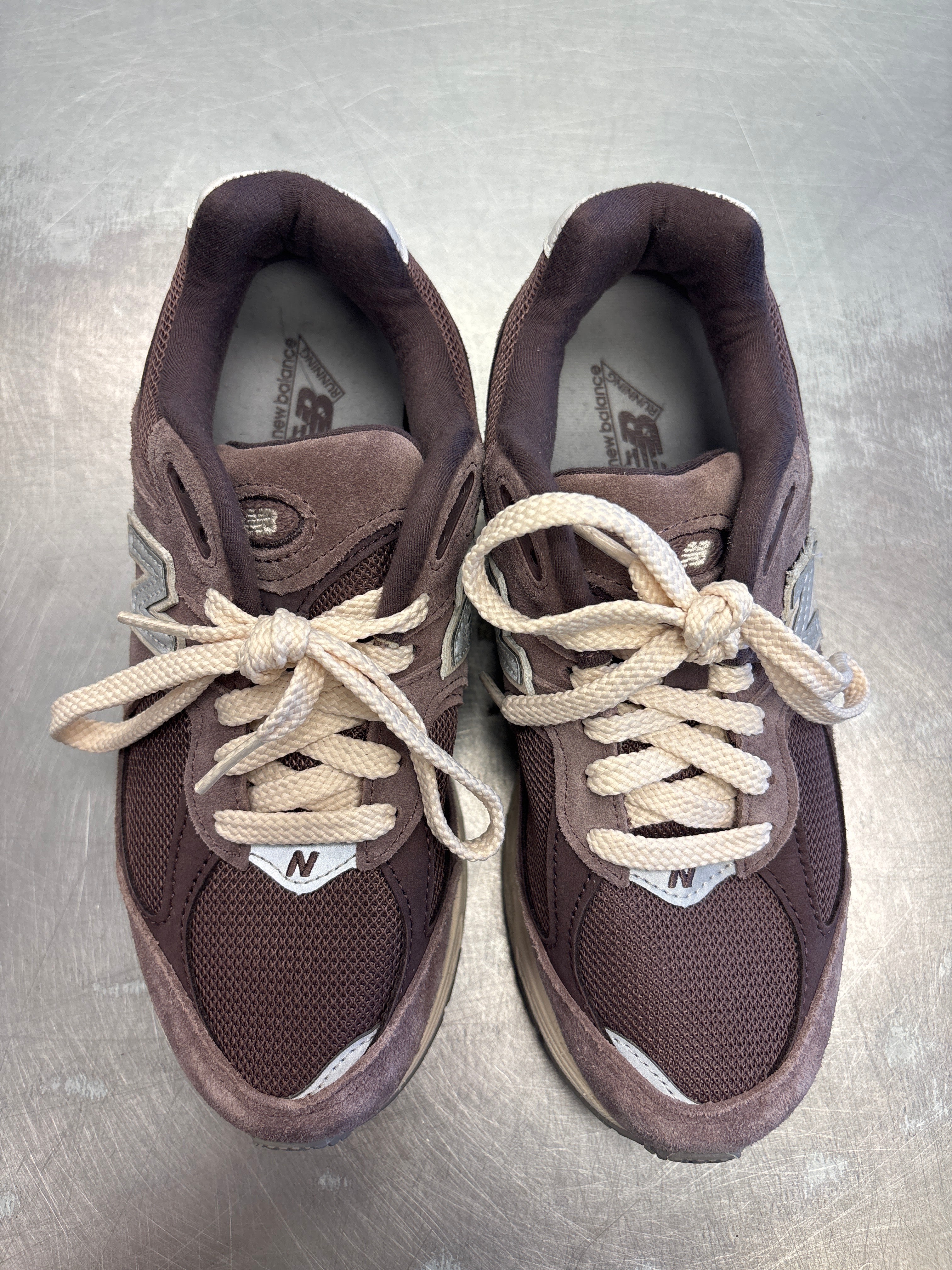 Women’s NEW BALANCE 2002R (6)