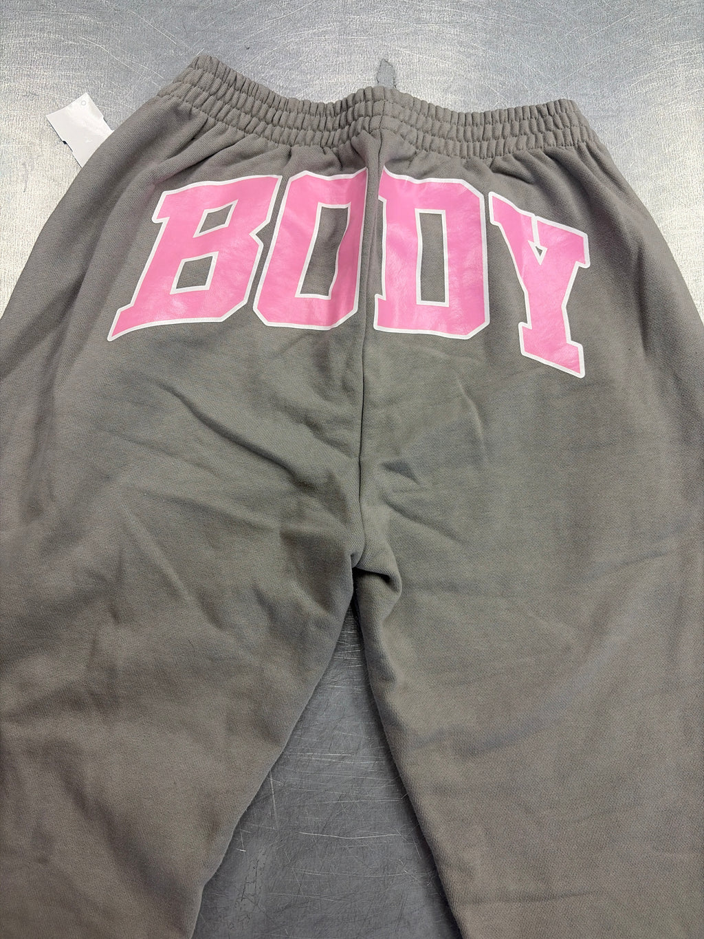 BODY BY RAVEN SWEATPANTS SZ M