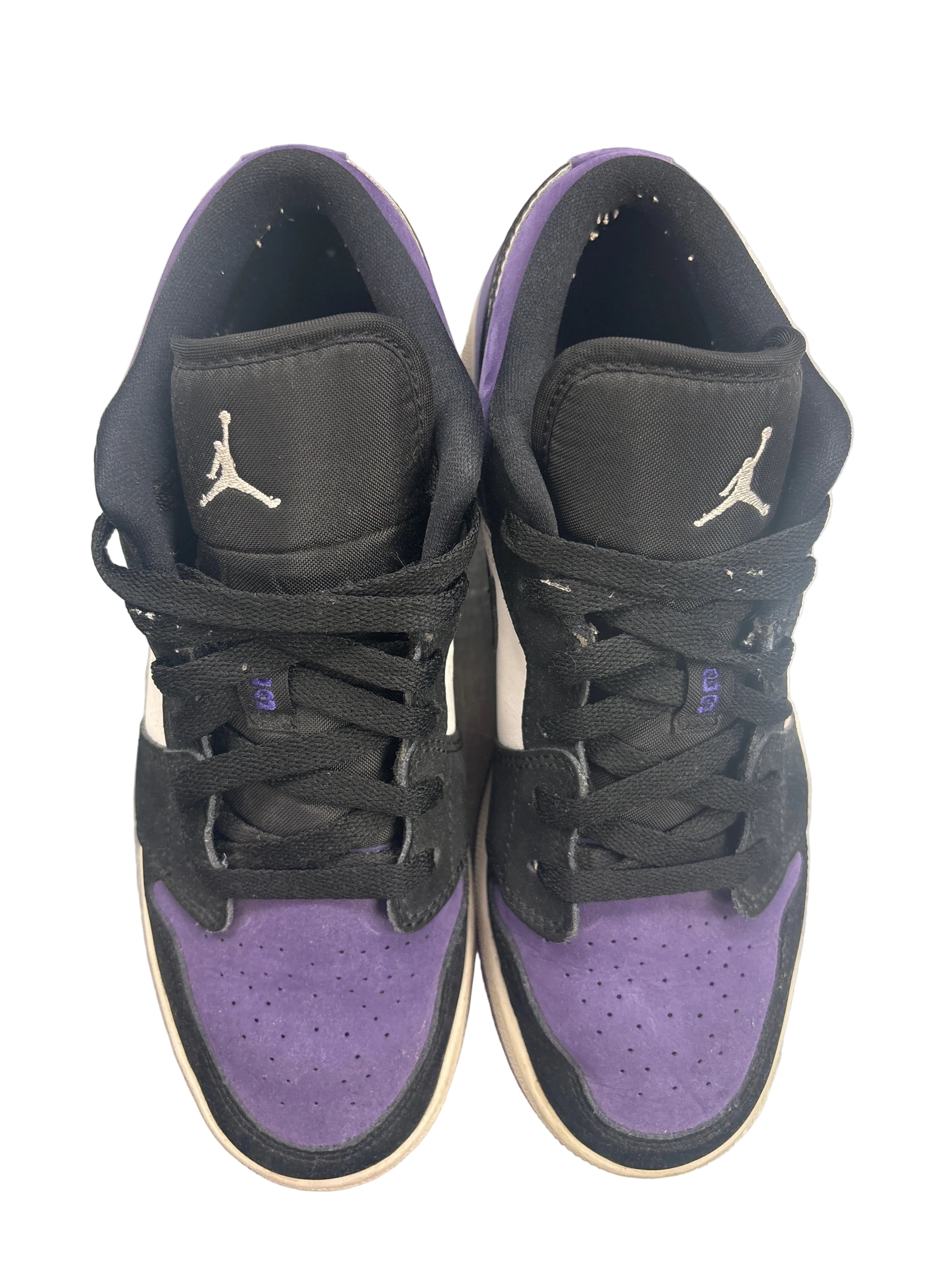 Women’s Purple Jordans (7.5)