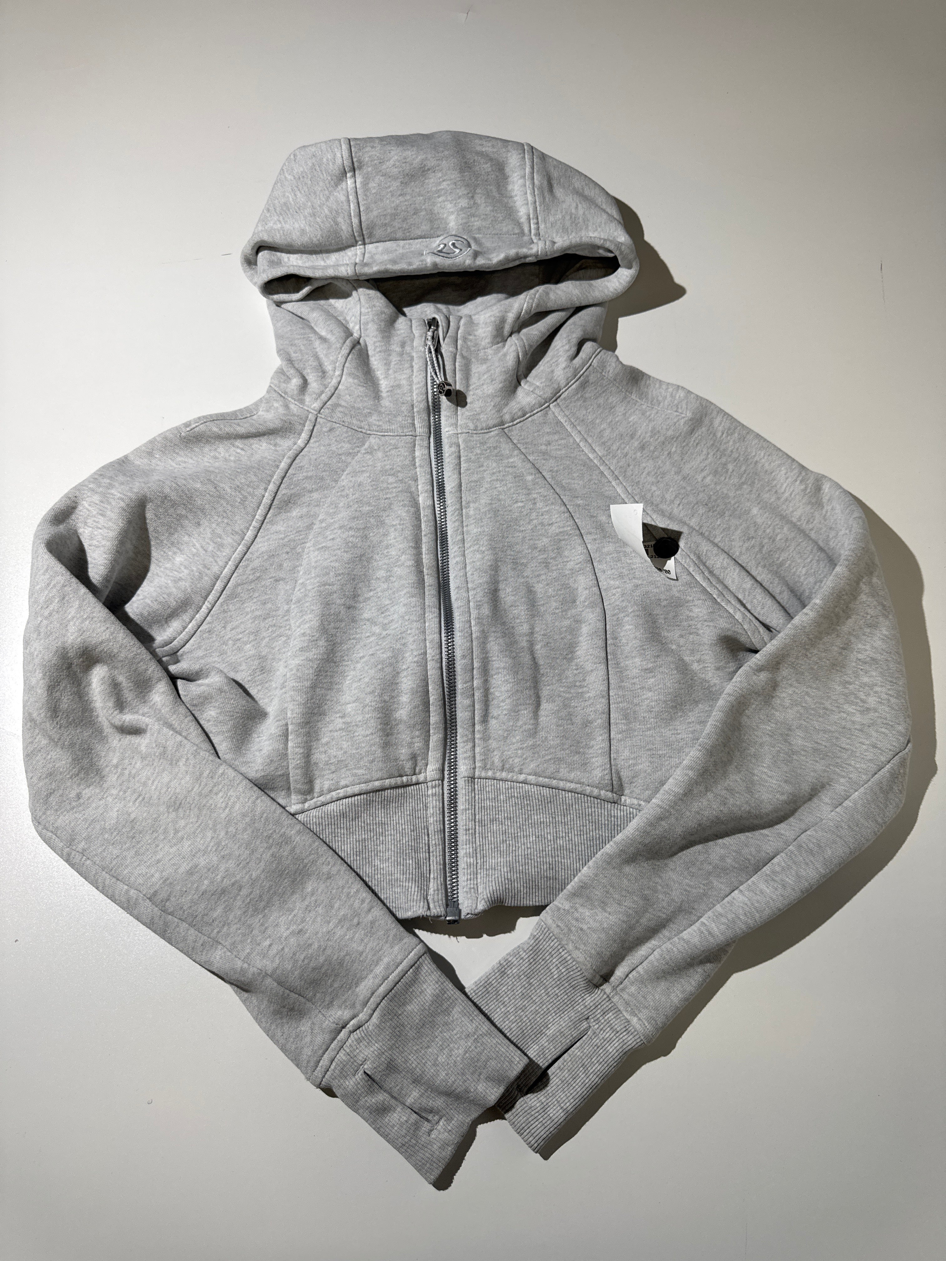 WOMEN LULULEMON GRAY CROPPED SWEATSHIRT (XS)