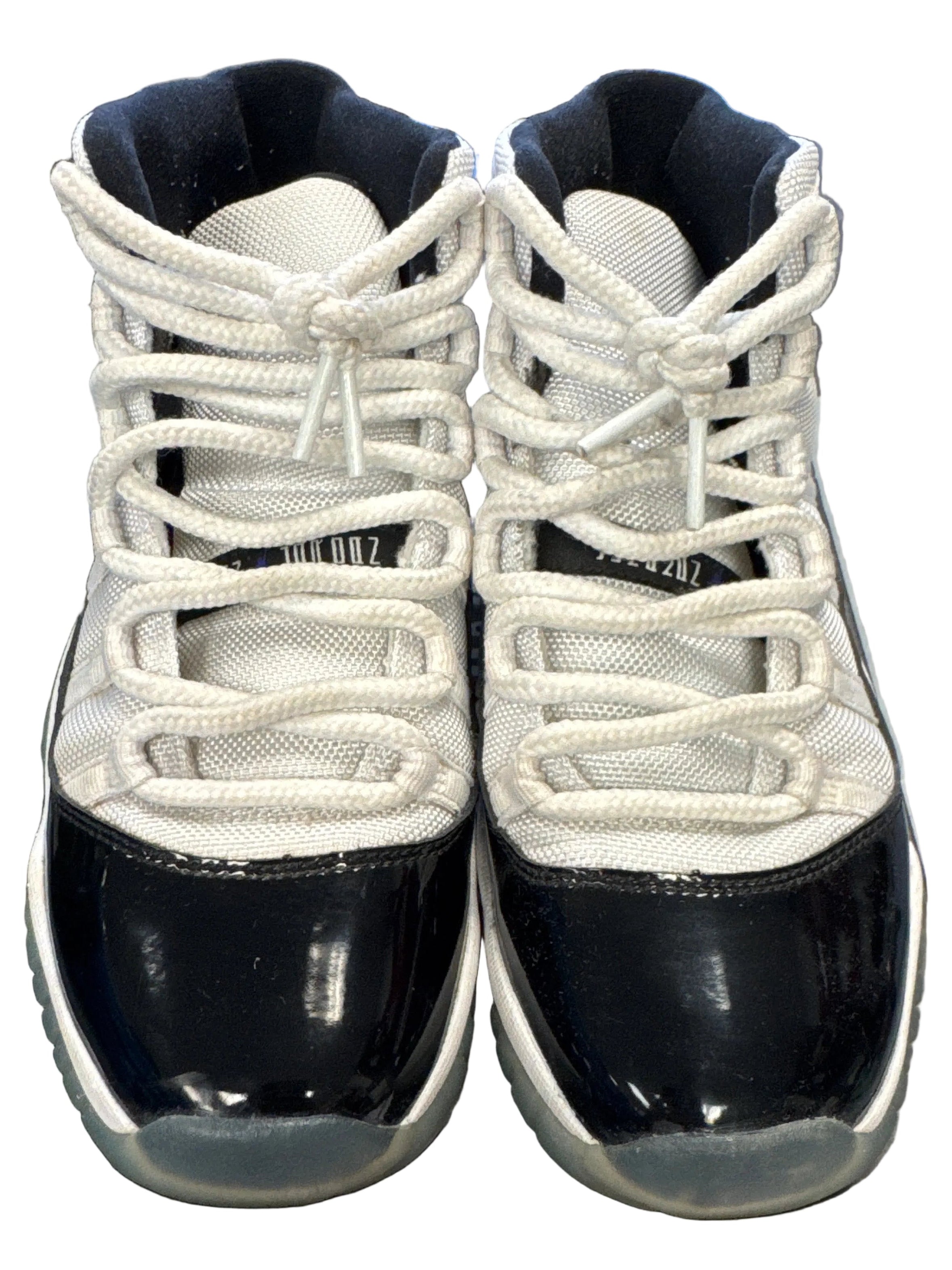 WOMEN JORDAN 11 CONCORD (6Y - 7.5W)
